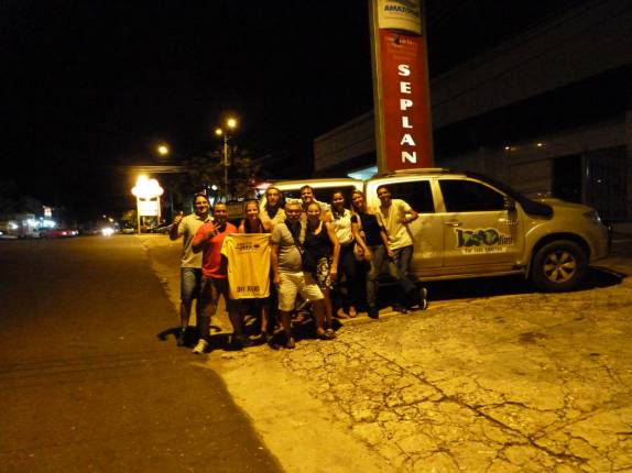 Caloroso encontro  com integrantes do jipe clube de Manus, no Amazonas